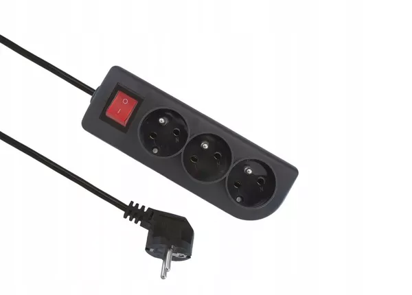 Power strip with three sockets, 5m cable, black
