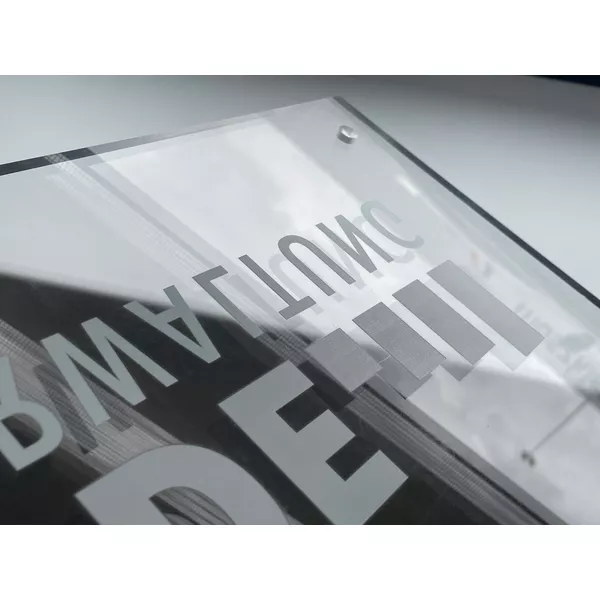 Plexiglas transparent ex 5mm - imprime UV 1 blanc, coupant au format - vente de l'album entier