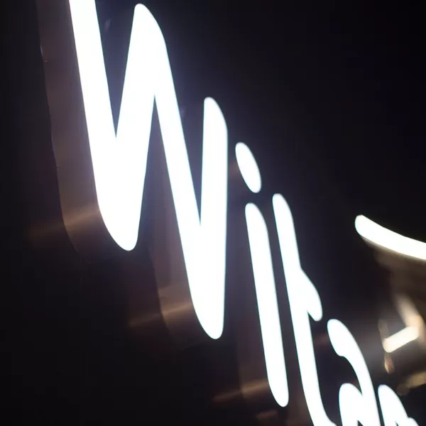 25cm - litera 3D model D 60mm, LED front, lico białe