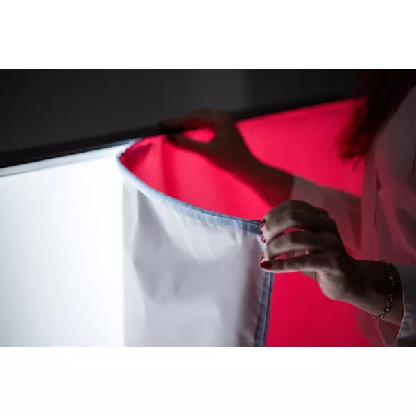 200x250cm - ścienna rama S100T podświetlenie tylne LED, profil srebrny