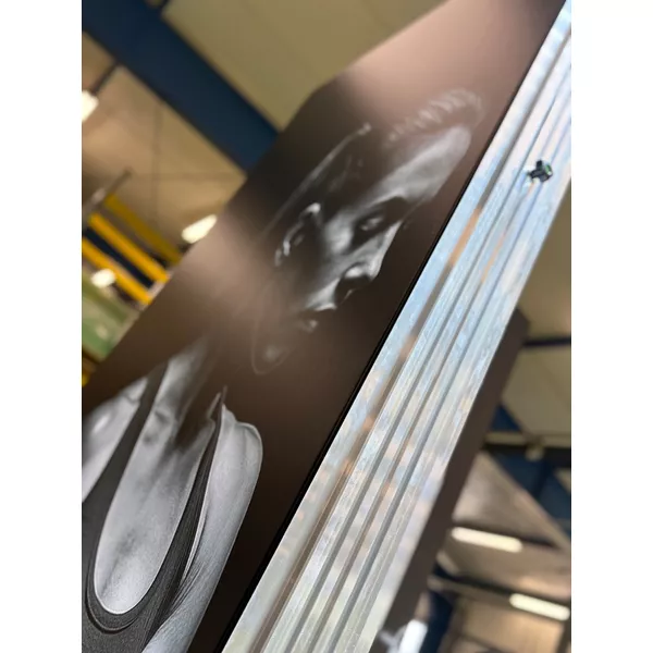 200x100cm - ścienna rama S150D, profil czarny