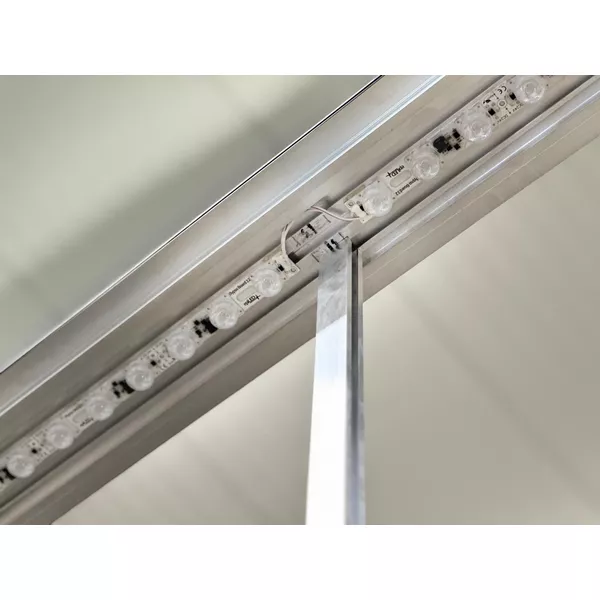 100x100cm - ścienna rama S150D podświetlenie krawędziowe LED, profil srebrny
