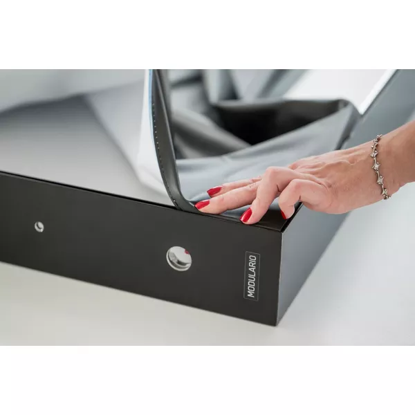 100x100cm - stojąca rama S100D, profil czarny